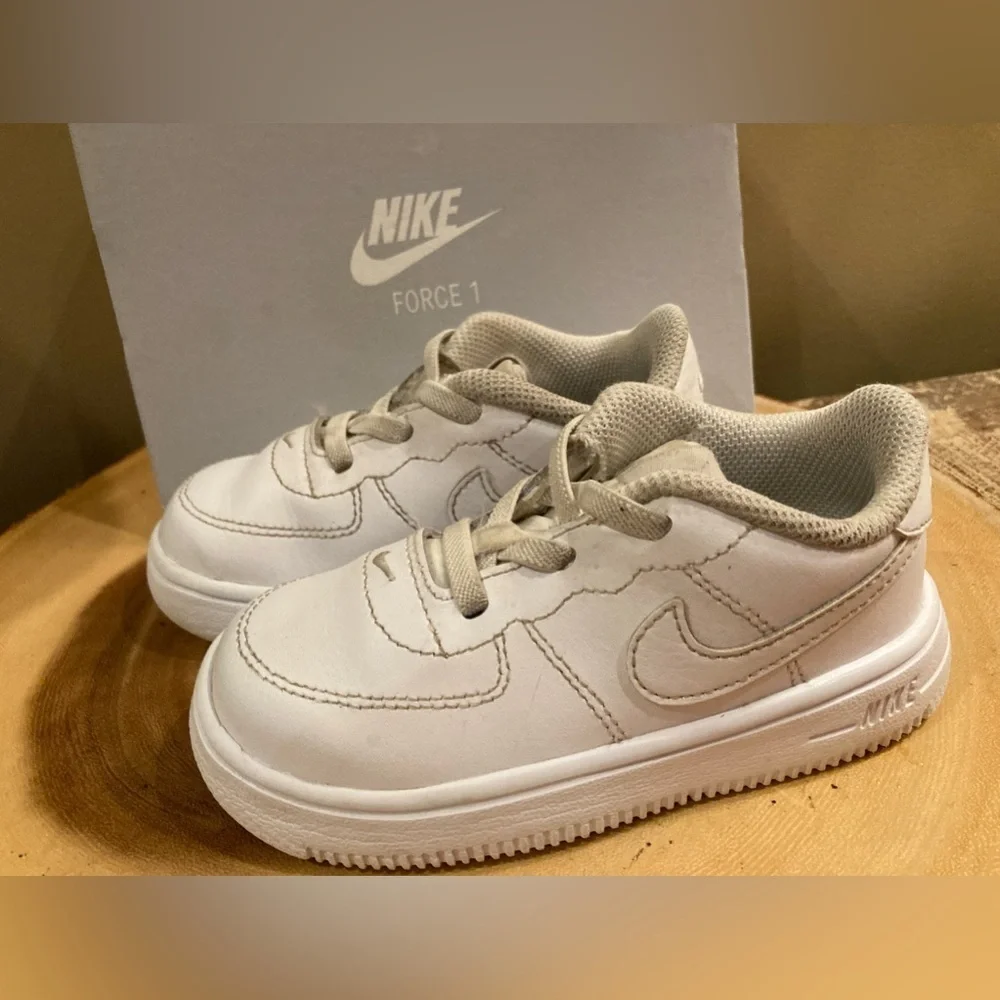 Nike‎ Air Force 1 Sneaker white toddler 8c Low Top kids toddler No Box